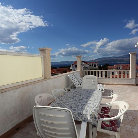 Apartment Aldica Supetar Εξωτερικό φωτογραφία
