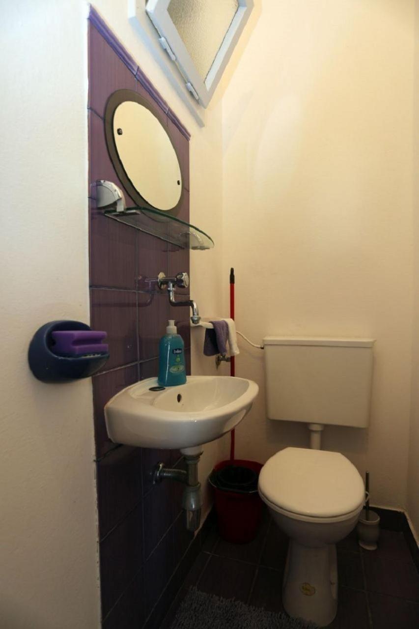 Apartment Aldica Supetar Εξωτερικό φωτογραφία