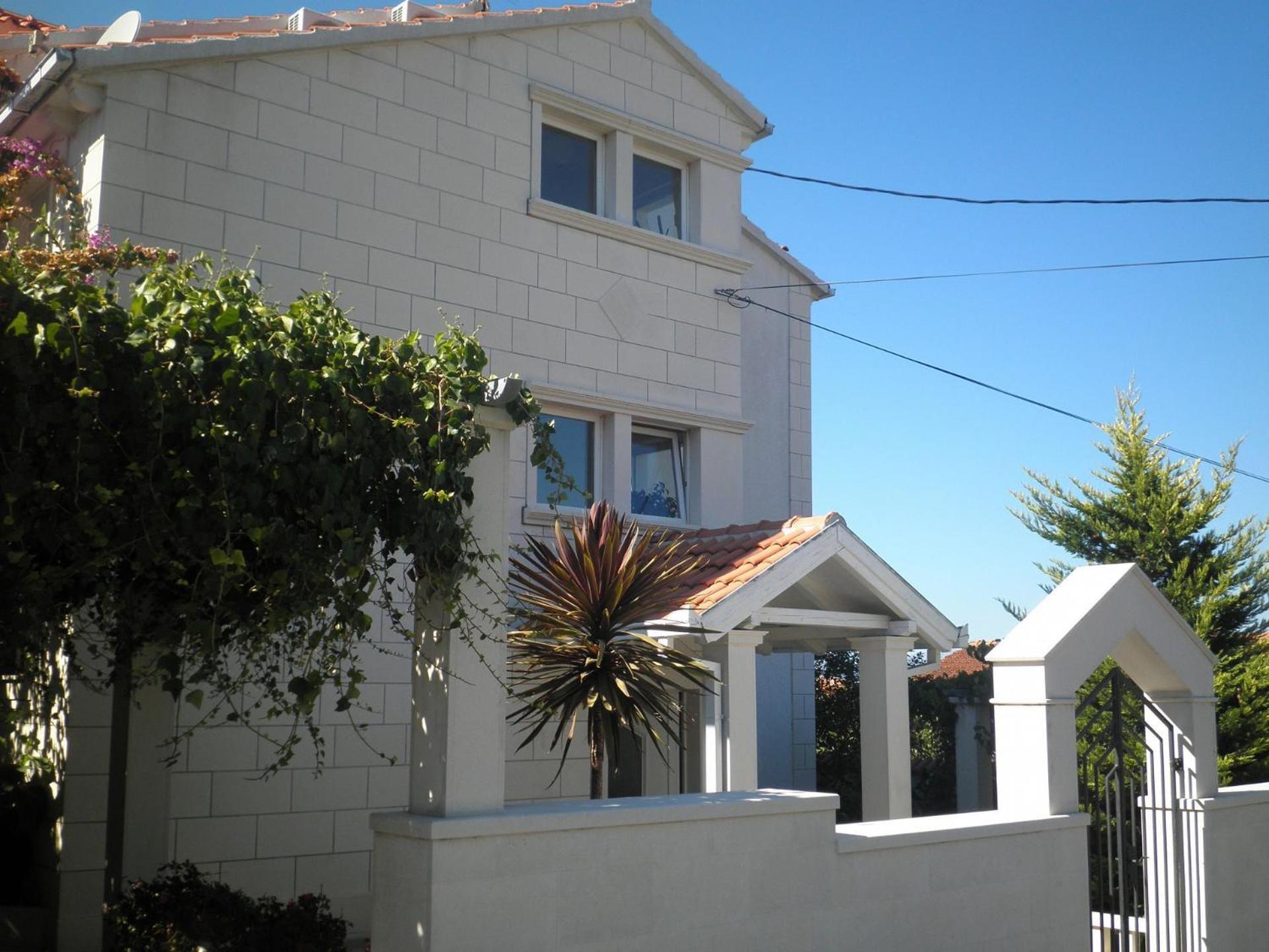 Apartment Aldica Supetar Εξωτερικό φωτογραφία