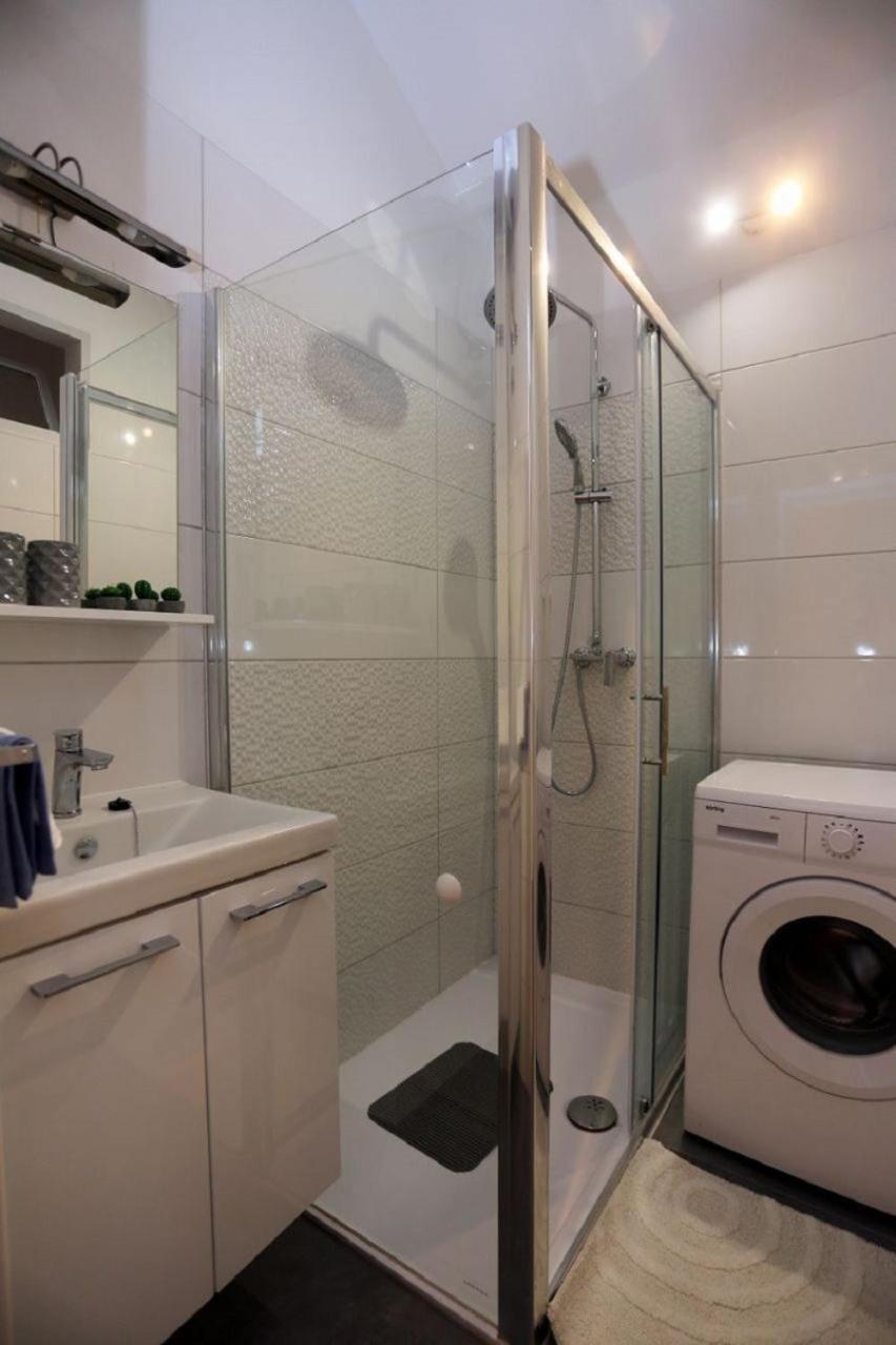Apartment Aldica Supetar Εξωτερικό φωτογραφία